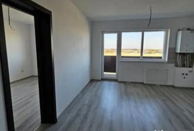 Apartament cu 2 camere decomandat în Sânpetru - 4
