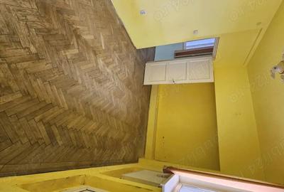 Apartament cu 2 camere nedecomandat în Republicii - 7