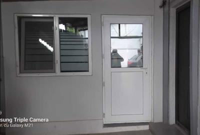 Casă cu 4 camere în Ferentari - 1