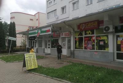 Spațiu comercial, de 53 mp, în Central - 1