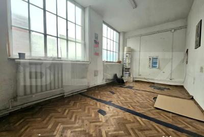 Spațiu comercial, de 200 mp, în Gării - 5