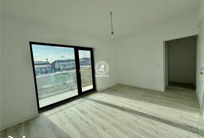 Casă cu 4 camere cu Teren 280 Mp în Miroslava - 5