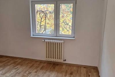 Apartament cu 4 camere decomandat în Zorilor