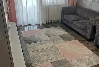 Apartament cu 3 camere decomandat în Central - 1