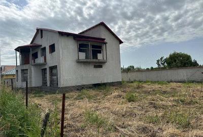Casa de vanzare