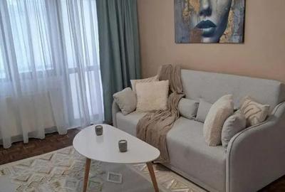 Apartament cu 3 camere semidecomandat în Inel II - 3