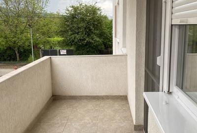 Apartament cu 2 camere decomandat în Central - 3