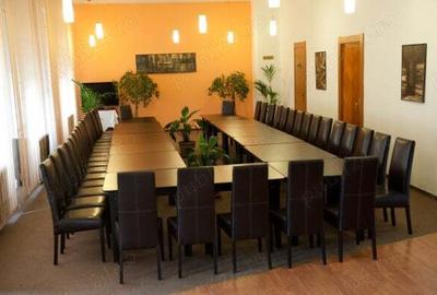 Camera single 130 Lei zi, Camera double 180 Lei zi, Pia?a Victoriei - Catedrala Timi?oara - 5