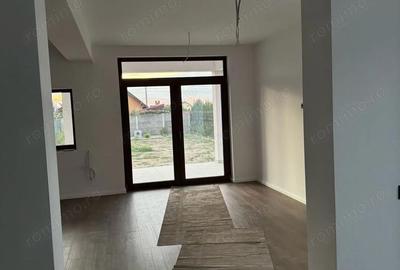 Casă cu 5 camere în Moșnița Nouă - 9