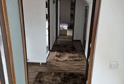 Casă cu 3 camere cu Teren 110 Mp în Central - 3