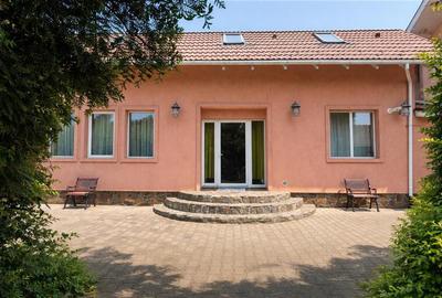 Casă individuală cu 4 camere cu Piscina în Exterior Est - 9