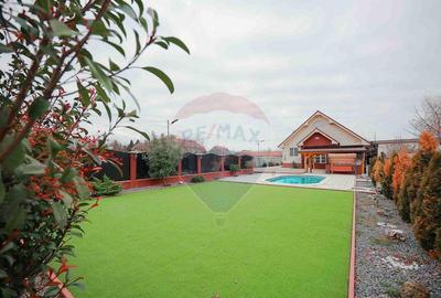 Casa cu piscina ?i garaj de vanzare in Sanmartin, B... - 3