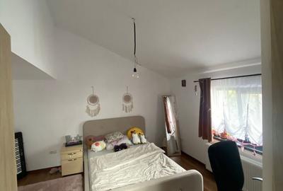 Casă cu 4 camere cu Teren 200 Mp în Central - 3