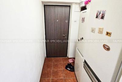 Apartament cu 4 camere decomandat în Aurel Vlaicu - 2