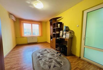 Apartament 2 camere - Metrou 1 Decembrie - 7