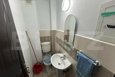 Apartament decomandat cu 3 camere,2 bai, 70 mp, zona Cetate - 2