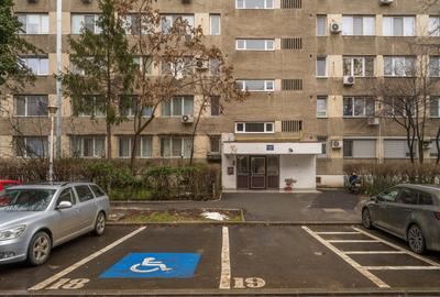 Apartament cu 4 camere semidecomandat în Drumul Taberei - 17