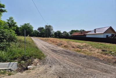 Teren intravilan parcelabil dubla deschidere Com. Lele?ti - 4