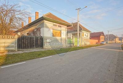 Casă cu 6 camere cu Teren 2134 Mp în Cincu - 37