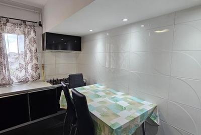 Apartament 4 camere decomandat TROCADERO - 16
