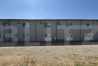 Hala pe parter cu birouri, 676 mp, acces tir, parcare, Bari