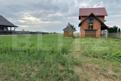 Casă cu 7 camere cu Teren 2600 Mp în Rădăuți - 3