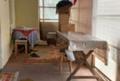 Casă cu 5 camere cu Teren 3670 Mp în Strejeștii de Sus - 3