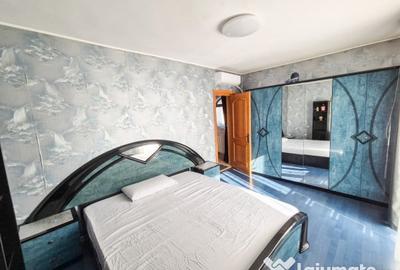 Casă cu 9 camere cu Teren 585 Mp în Prundu - 4