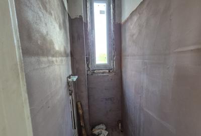 Apartament cu 4 camere decomandat în Eminescu - 2