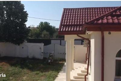 Casă cu 3 camere cu Teren 1000 Mp în Șimnicu de Sus