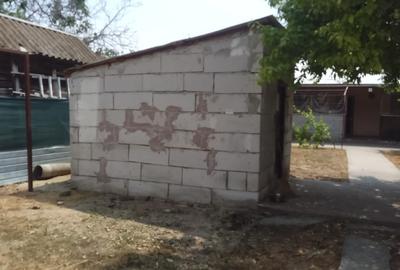 Casă cu 3 camere cu Teren 1700 Mp în Central - 3