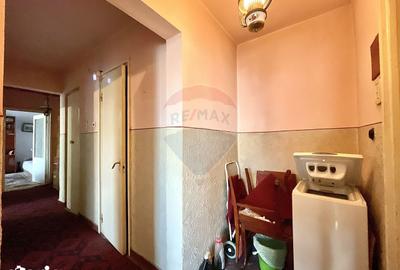 Apartament cu 3 camere decomandat, mobilat în Tomis I - 7