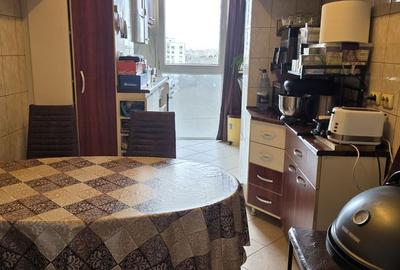 Apartament cu 3 camere semidecomandat în Titan - 6