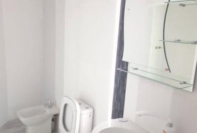 Casă cu 3 camere cu Canalizare în Central - 7