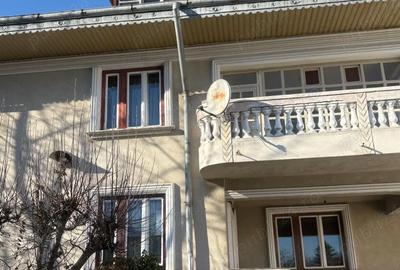 Casă cu 8 camere cu Teren 1380 Mp în Ultracentral - 4