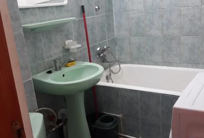 Apartament cu 3 camere decomandat în Central - 6