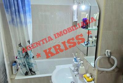 Apartament cu 4 camere decomandat în Central - 9