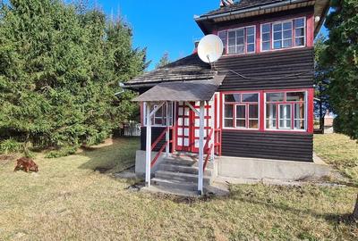 Casă cu 7 camere cu Teren 2000 Mp în Dâmbovicioara - 3