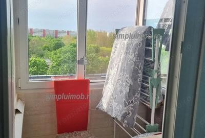 Garsonieră decomandată, mobilată în Apărătorii Patriei - 2