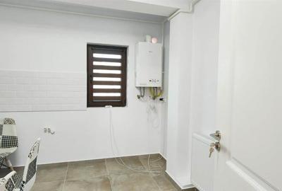 Apartament cu 3 camere decomandat în Cug - 11