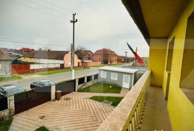 Apartament cu 5 camere decomandat în Gai - 15