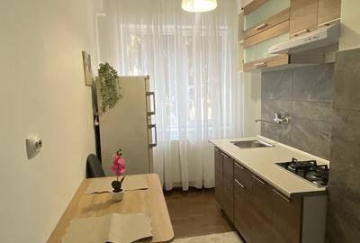 Garsonieră decomandată, mobilată în Central - 7