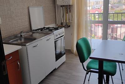 Garsonieră decomandată în Păcii - 2