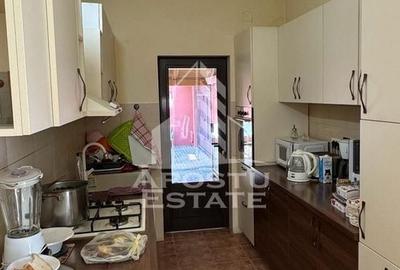 Casă individuală cu 5 camere cu Canalizare în Diniaș - 10