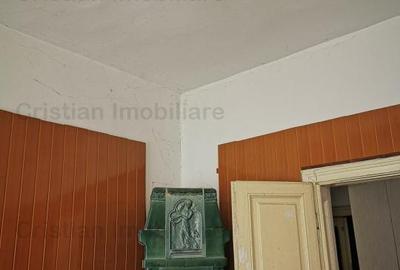 Casă cu 6 camere cu Teren 250 Mp în Apollo - 5