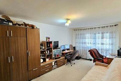Apartament cu 2 camere decomandat în Moinești - 6