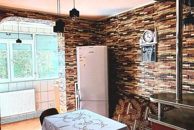 Proprietar, inchiriez apartament 2 camere mobilat ?i utilat, etaj 1, confort 1, pe Calea Calara?ilor - 5