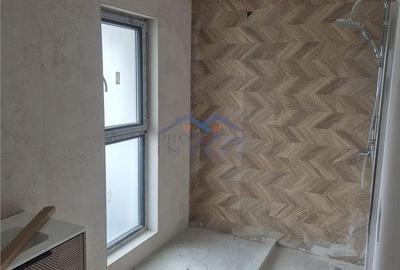 Apartament cu 4 camere în Micești - 3