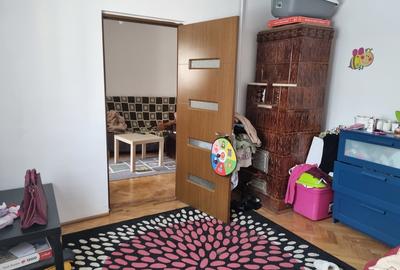 Casă cu 2 camere cu Teren 185 Mp în Voluntari - 3