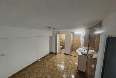 Spațiu comercial, de 117 mp, în Petros - 4